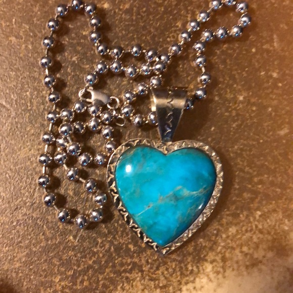 Jewelry - Beautiful SS Heart Necklace for Cheryl! 💗